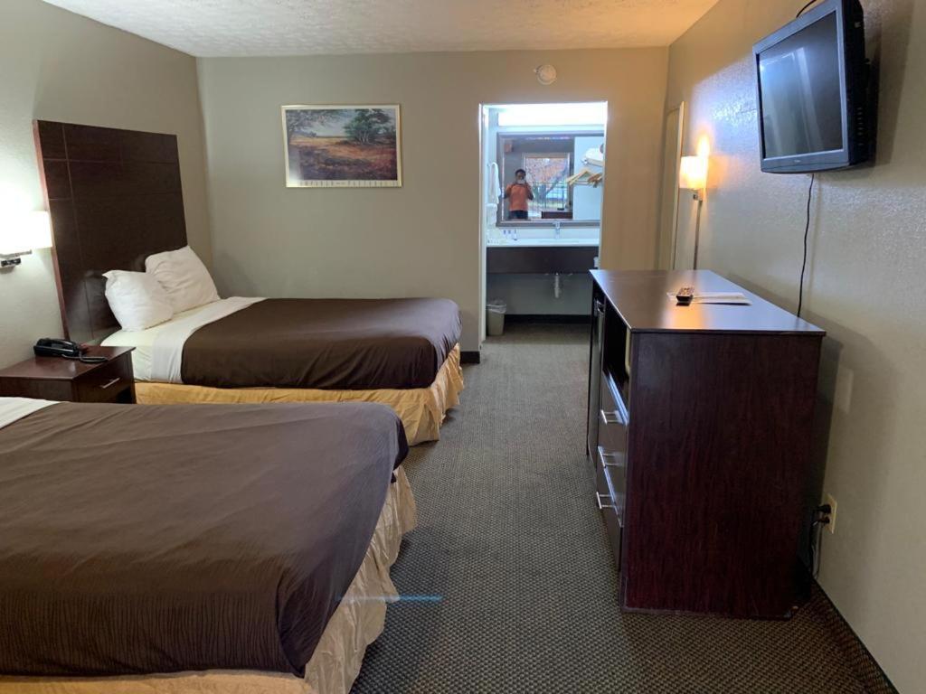 Governors Inn Shelby Dış mekan fotoğraf